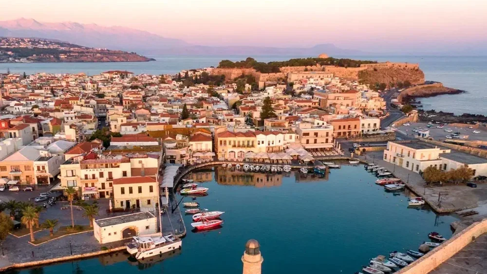 Rethymno sunset, best time ti propose in Crete